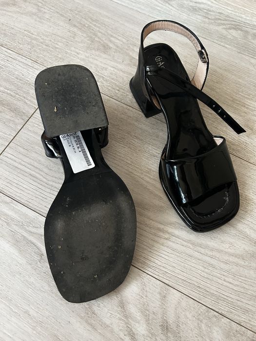 Дамски сандали 38 р-р. GIANNI