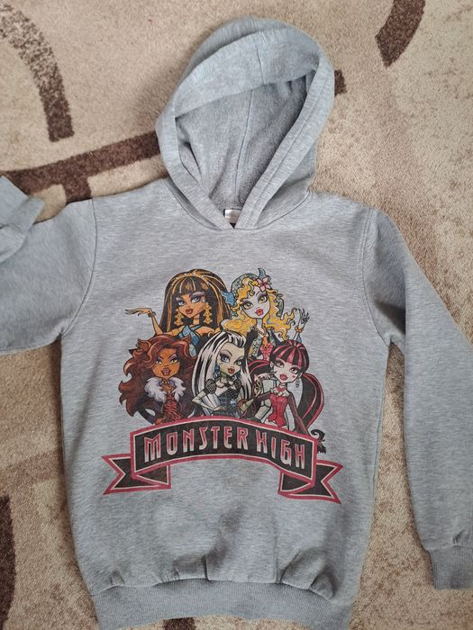 Дрехи за момиче 134,146 и 152