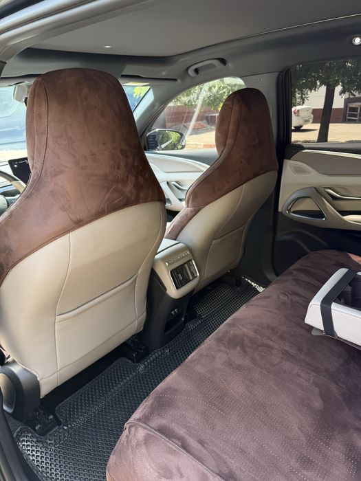 Срочно продам свою машину BYD SONG PRO 2025 года выпуска 110 км Flangs