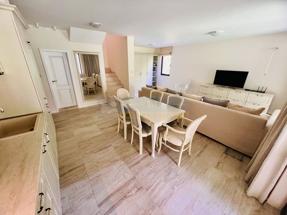 Прекрасна къща тип Таунхаус_Грийн Лайф Ризорт_плаж Каваци