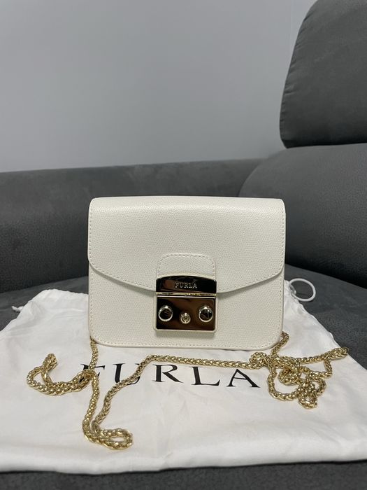 Furla Metropolis Mini бяла