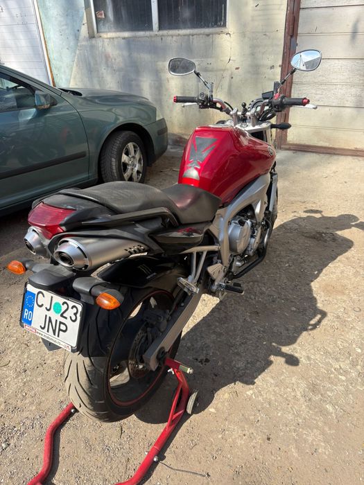 Vand motocicleta Yamaha FZ6