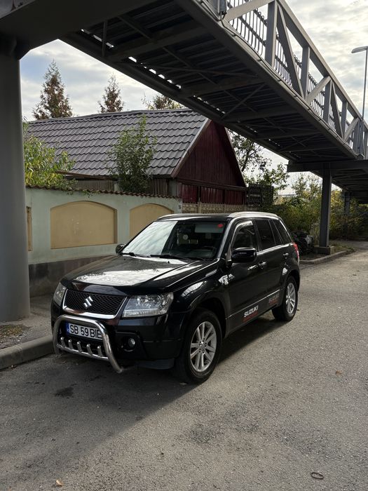 SUZUKI Grand Vitara