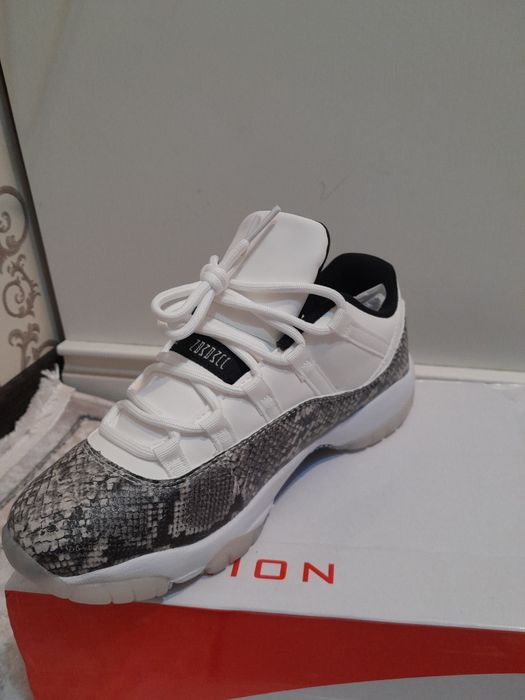 Продаю air Jordan 11 retro low