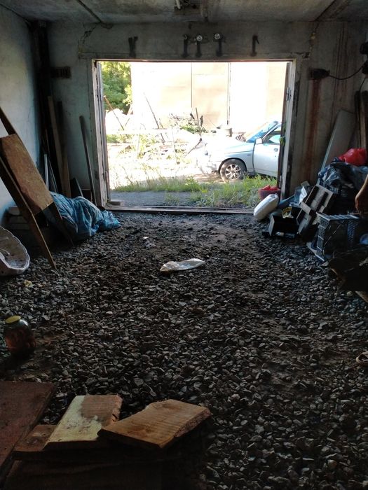 Продам гараж 700000тг