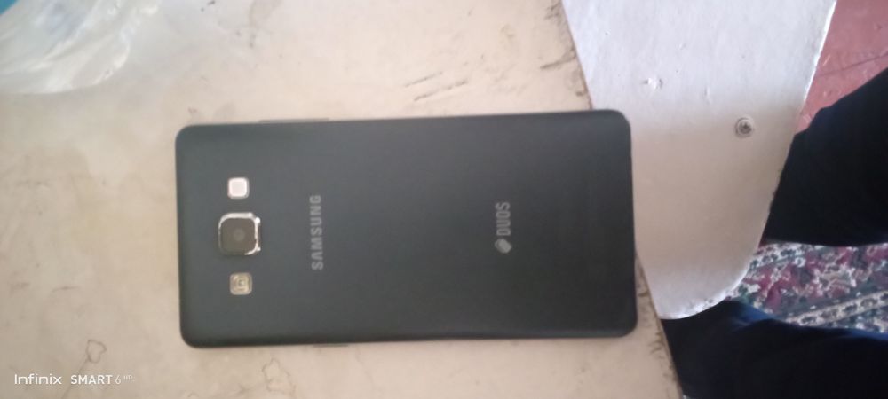 Samsung A5 (2015)