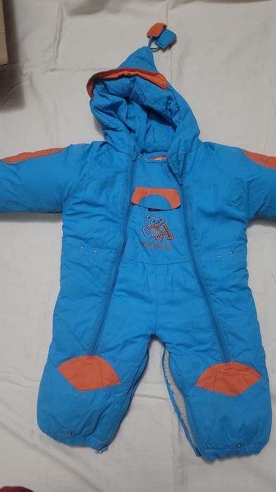 Продам детские комбинезончики б/у