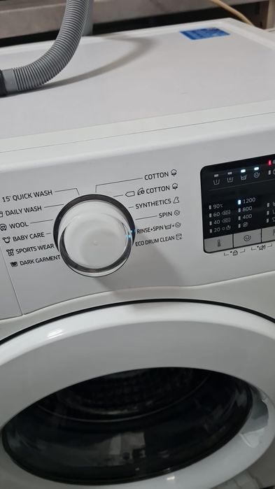 Reparatii mașini de spălat