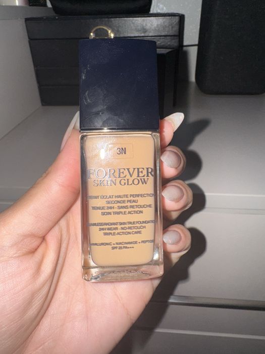 Dior forever skin glow новый