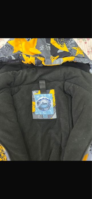 Продам детский костюм