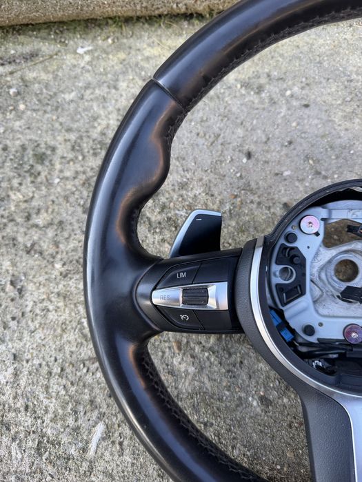 М волан с вибрация  бмв х5 х6 ф15 ф16 (m volan bmw x5 x6 f15 f16)