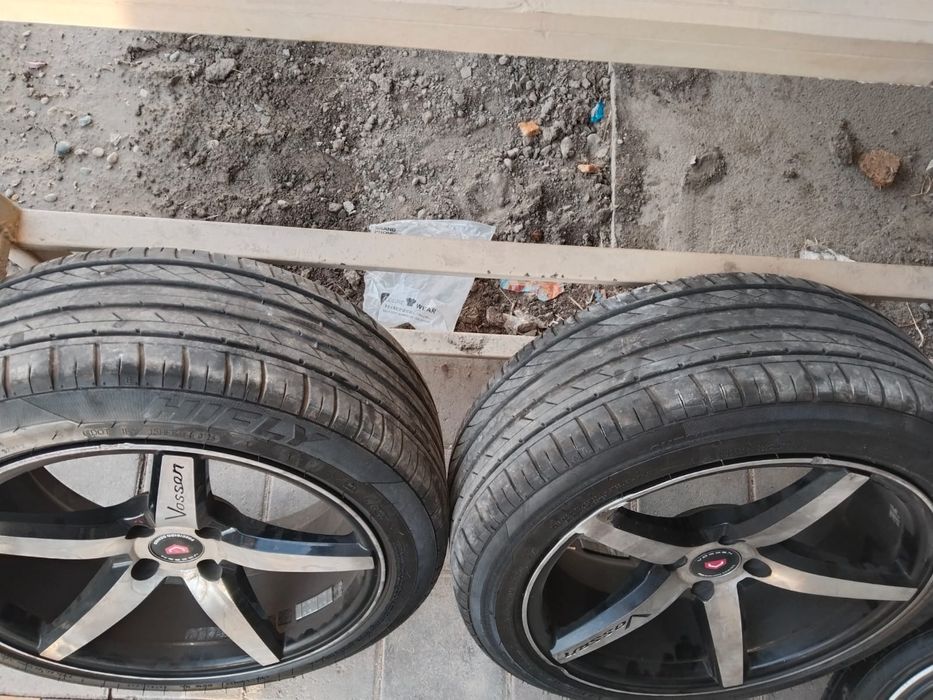 Продам резина 17размер