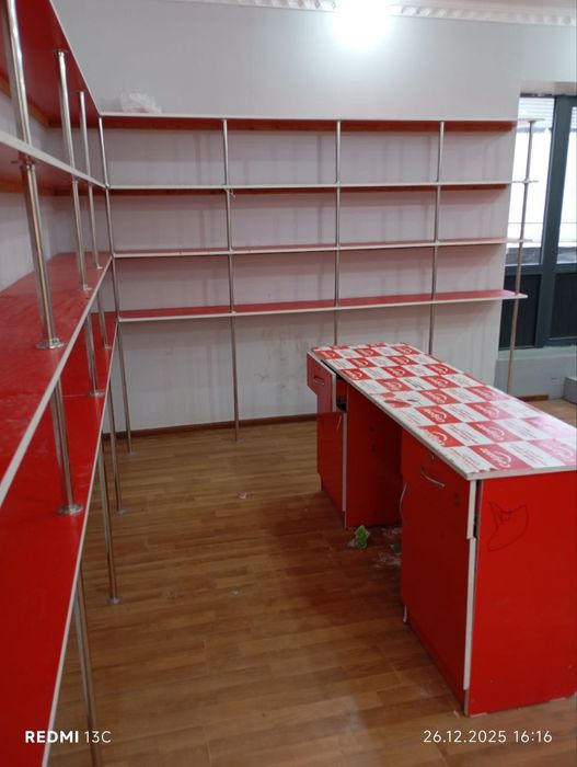 Ду́кон учун стеллаж пу́лка