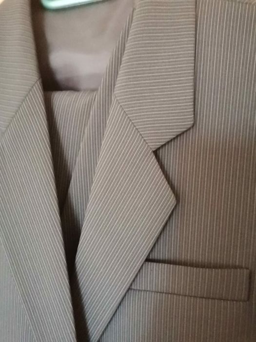 Costum barbatesc