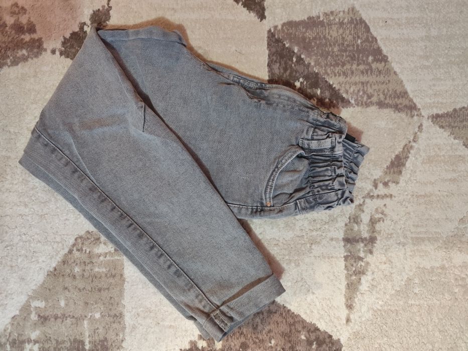 Дънки Bershka,размер 32/xs