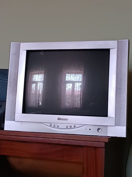 Телевизор цветной televizor