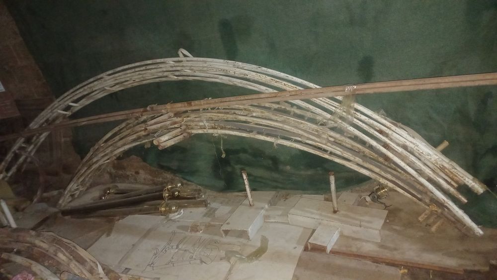 Afarmilena narsalar sotiladi