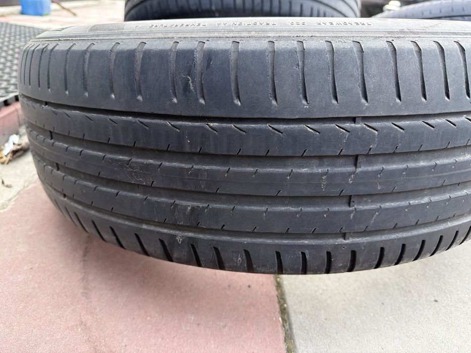 Roti 18 inch vara Bmw X3, X4 , X1.  225/60/18