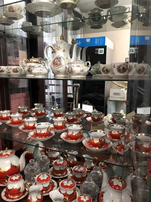 Продается два сервиза