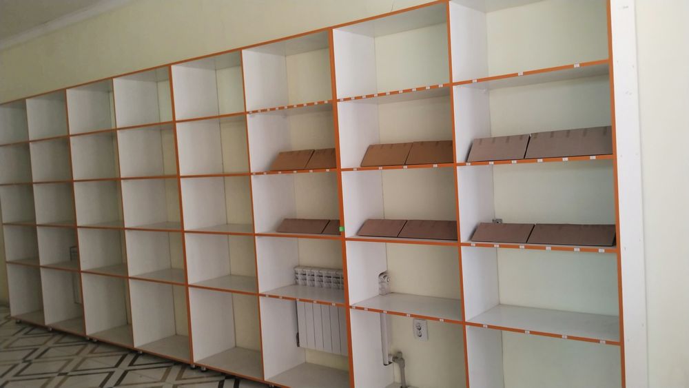 Полка для магазина