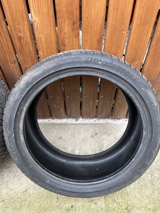 2 anvelope Bridgestone 245/40/19