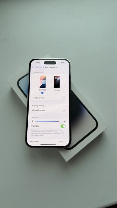 Iphone 14 pro 256 white