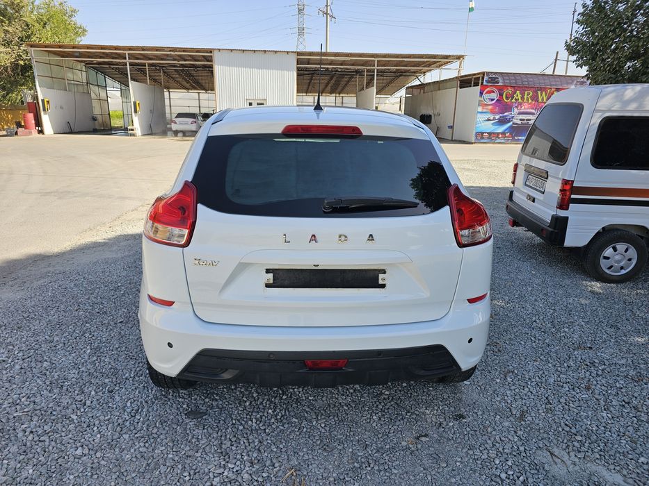 LADA X-RAY yaxahi mashin