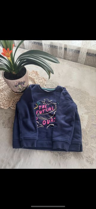 Платья, куртки , кофты 2-8 лет zara и др