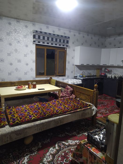 Toshmi postdan kirganda uy Sotiladi