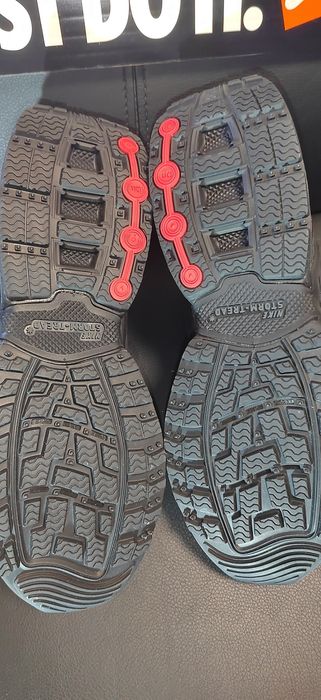 Nike Air Max DN Roam, номер 43