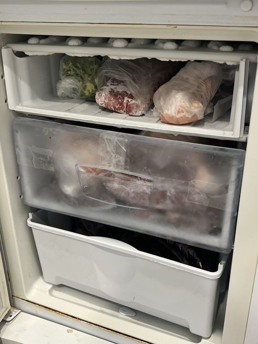 Холодильник срочно торг