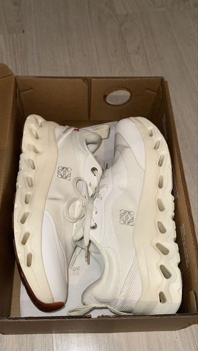 Кроссовки Loewe новые