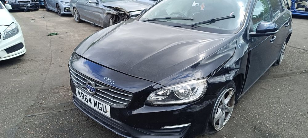 Dezmembrez Volvo V60 [Fabr 2010-2018]