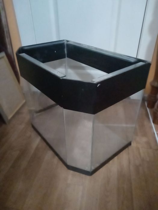 Аквариумы . Распродажа за копейки