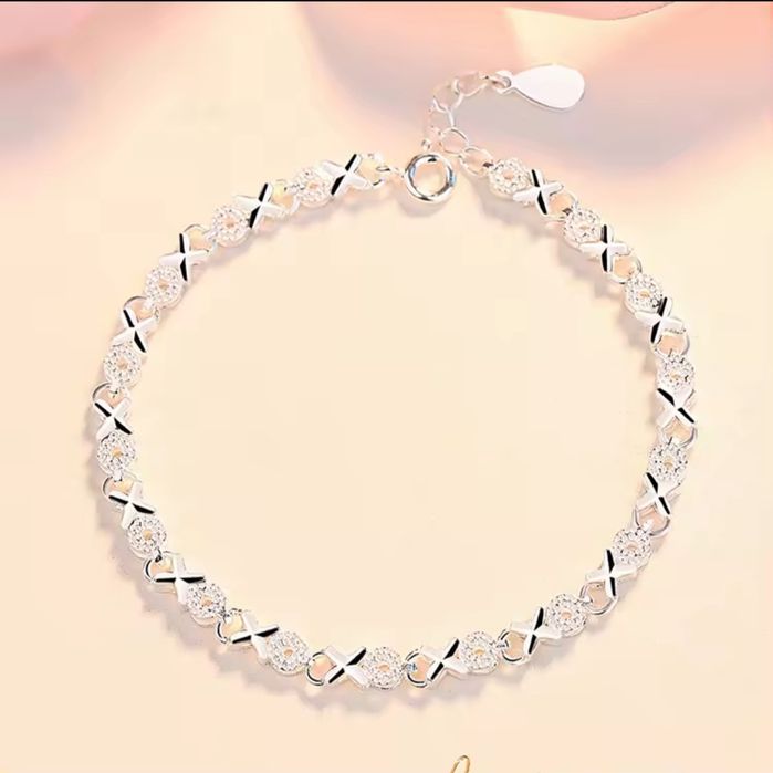 Сребърни гривни с печат 925