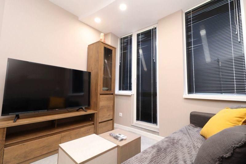 Дава се под наем Двустаен апартамент в София, Люлин 6 - 61 кв.м за 609.96 € - Снимка #3