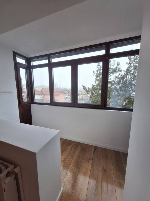 Vanzare apart 2 cam (vis a vis Stadion, langa Parcul Crang)