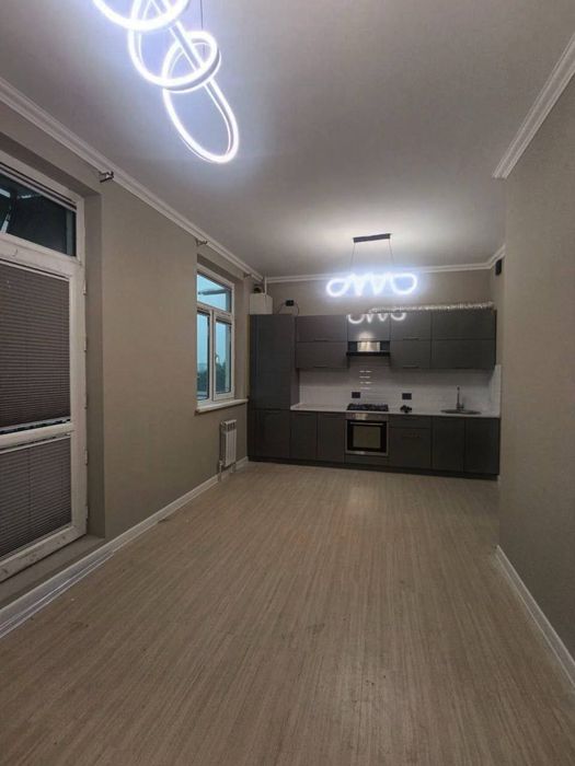 3/5/9 68м2
Карасу-5 Golden House Янги қурилма
Зал+ошхона студия
Очиқ б