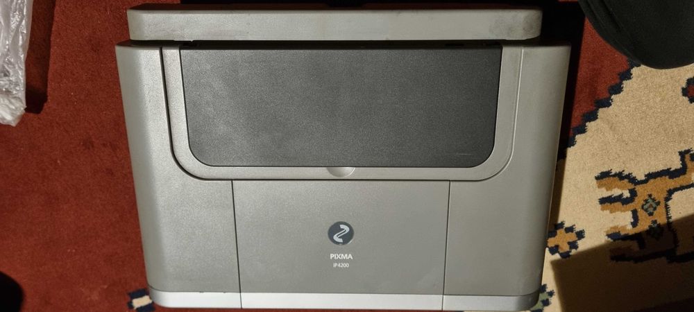 Imprimanta cu jet Canon PIXMA iP4200 si iP1600