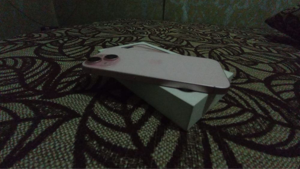 Iphone 15 128 akb 94%