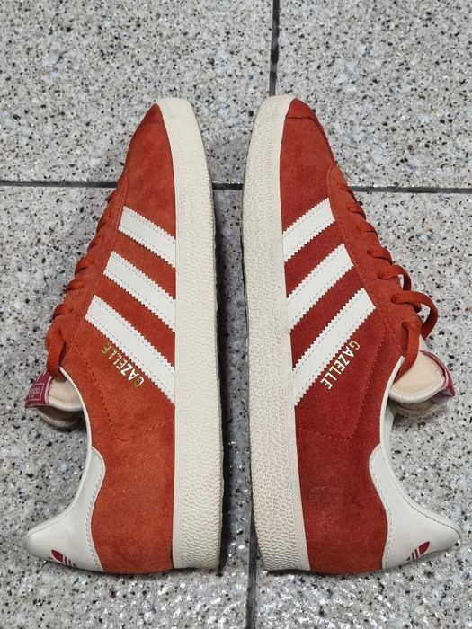 Нови Adidas Gazelle Оранжеви Номер 42 кецове маратонки Нови