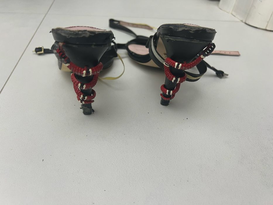 Vand sandale Gucci