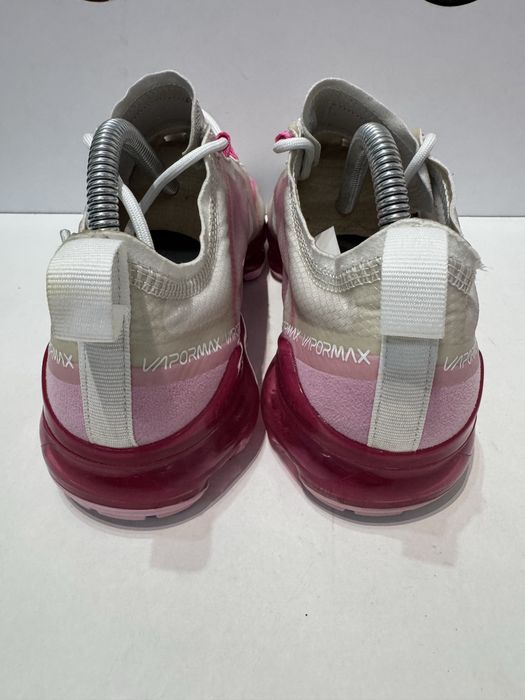 Маратонки NIKE VAPORMAX . Номер 39
