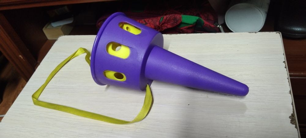 Продам игрушки и фишки