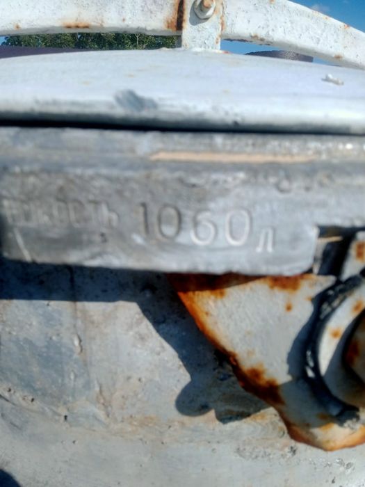 Продам алеминеву бочку