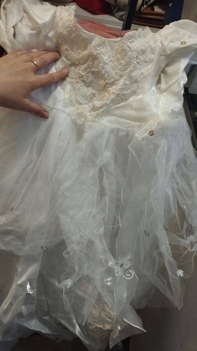 Детские плаття отдам даром