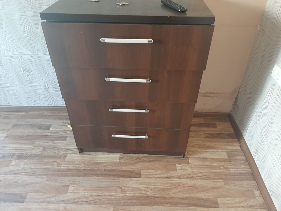 Мебель офисный отличном состоянии