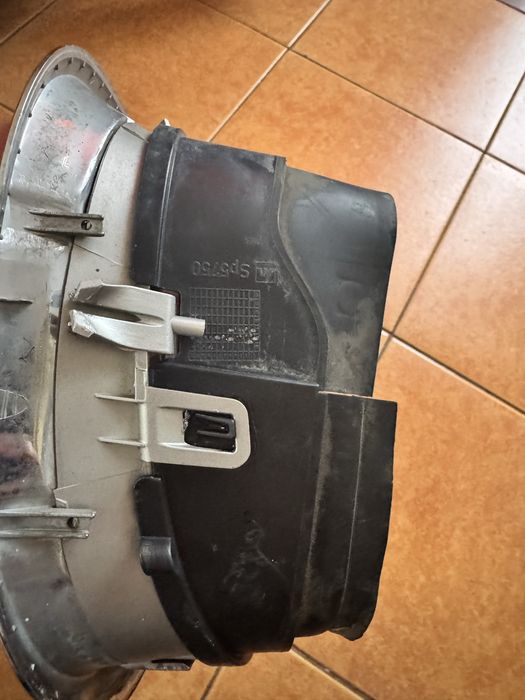 Бъбреци за модел BMV X5