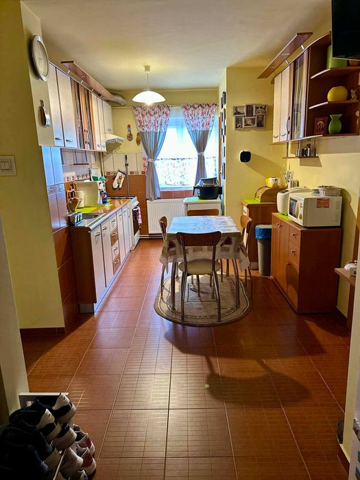 Proprietar, apartament 3 camere - Calea Sagului