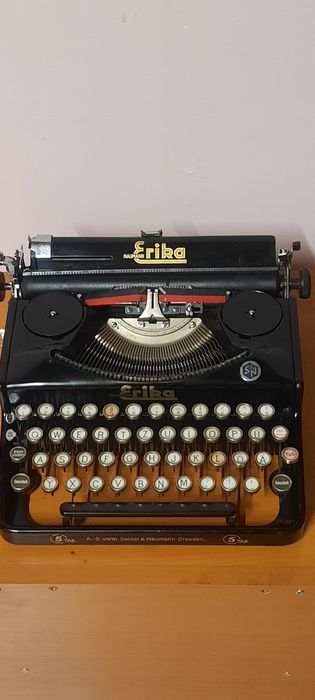 Mașină de scris Erika 1938